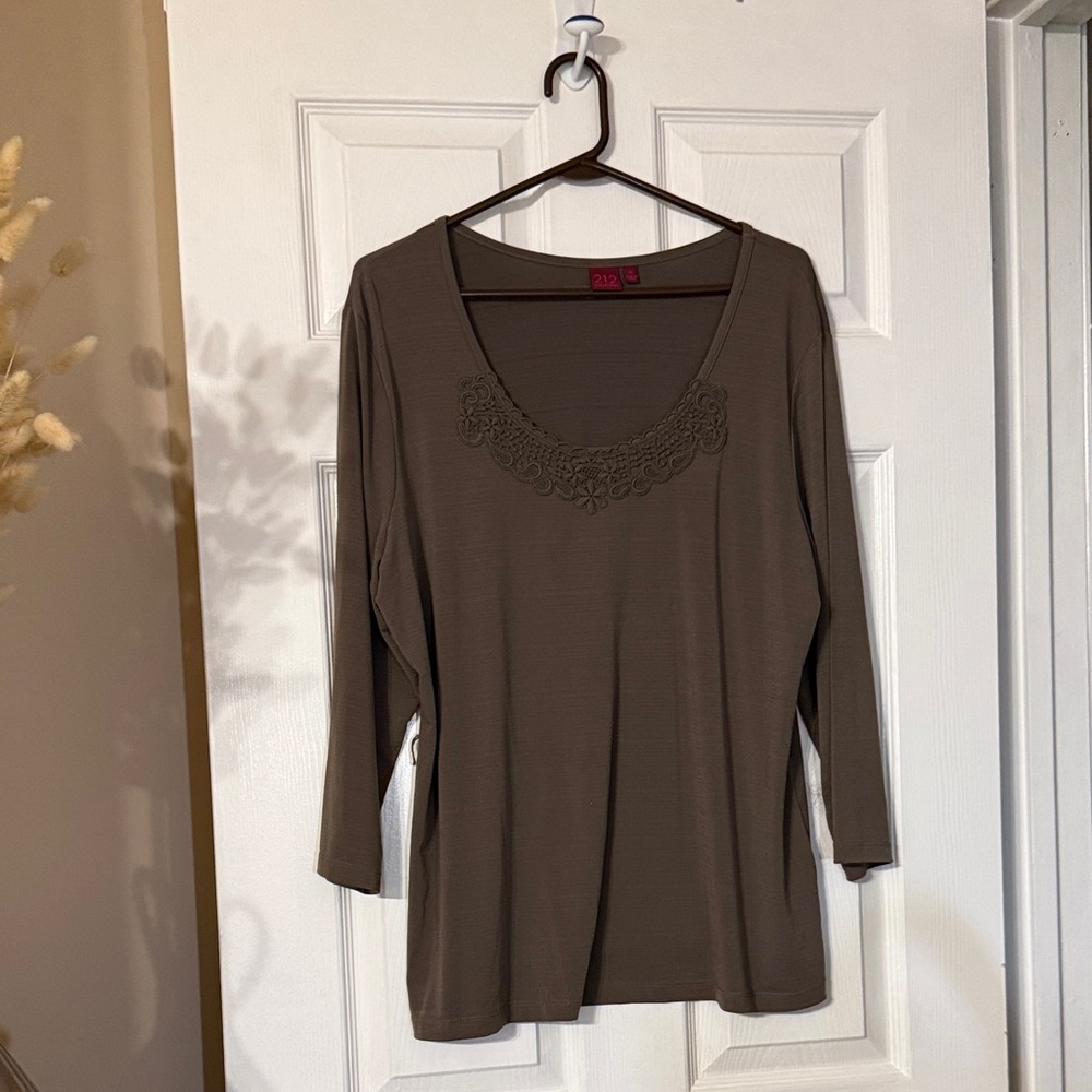 212 Collection Brown Long Sleeve Top